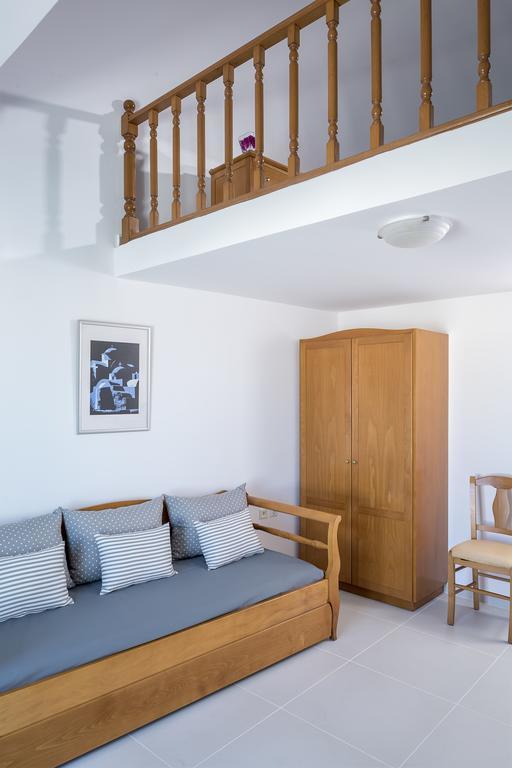 Santellini Hotel Kamári Eksteriør billede